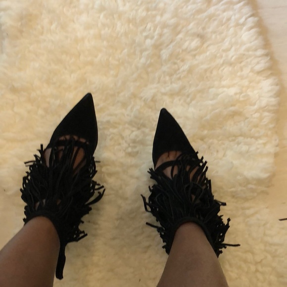 Fringe heels - Picture 3 of 4